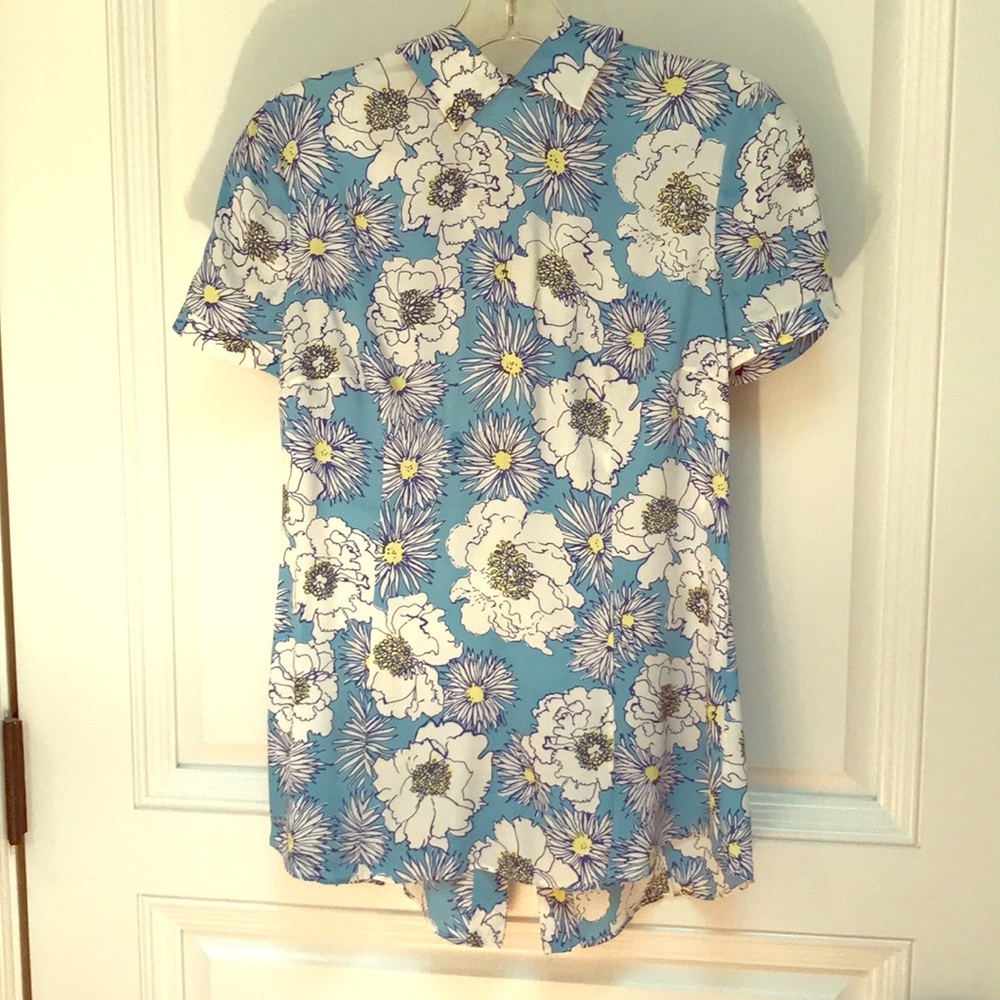 Prada short sleeved floral blouse